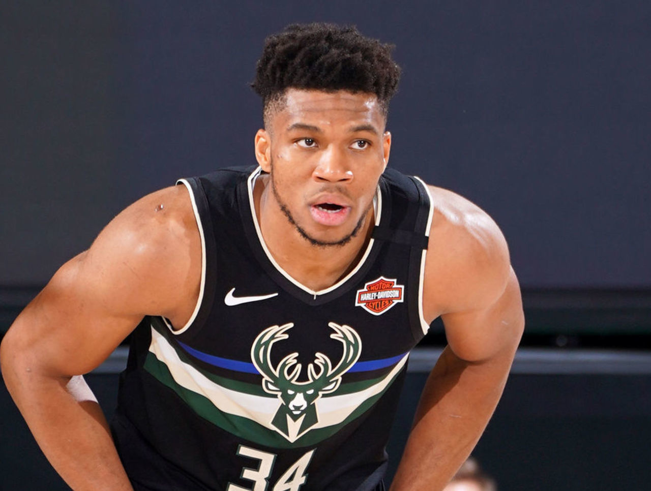 但依然保持 但依然保持