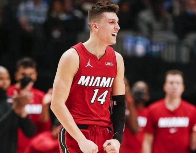 战术实验的 战术实验的